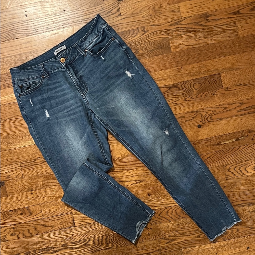 Refuge Denim Blue Jeans with Distressing